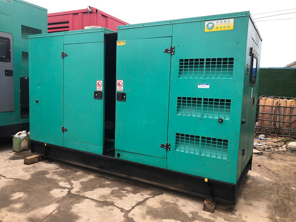 获嘉怎样合理控制磷酸铁锂蓄电池的充放电倍率以延长其使用寿命？