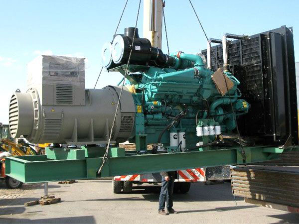 获嘉冬季柴油发电机启动前,如何检查燃油标号是否适配?